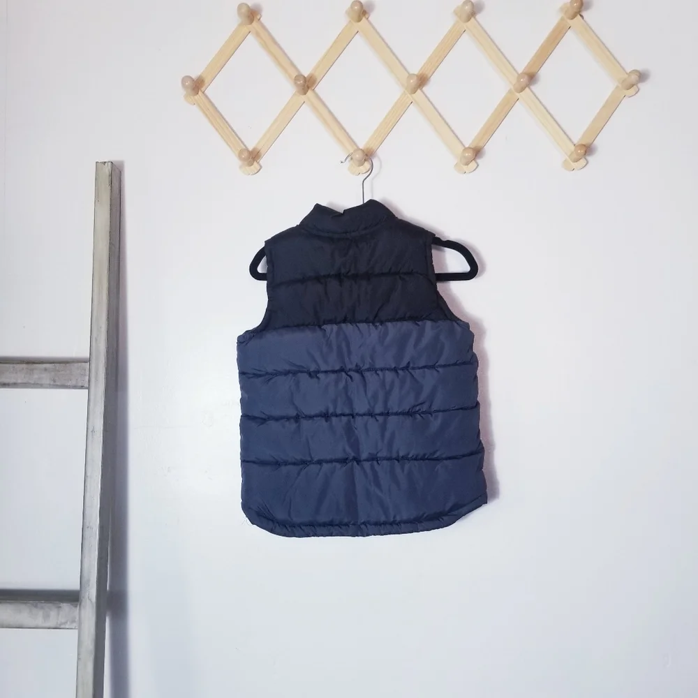 OLD NAVY BOY'S PUFFER VEST BLACK AND DARK BLUISH GRAY SIZE 4T